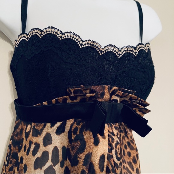 VDP Silk Lace Crystals Minidress - Picture 3 of 12